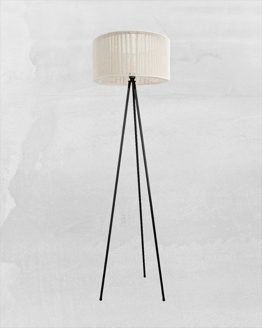 Lámpara de Pie Tripode Chic